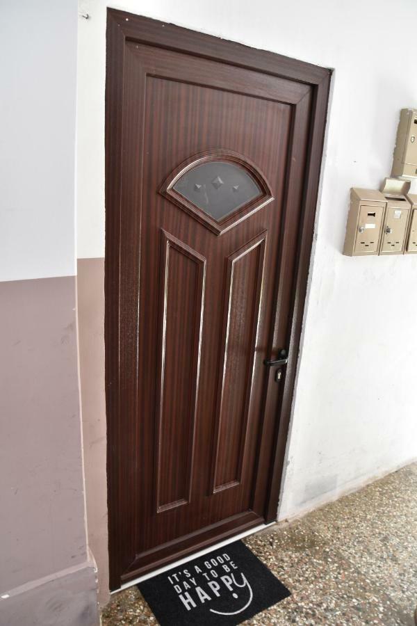 Studio Apartment Lumen Пула Екстериор снимка
